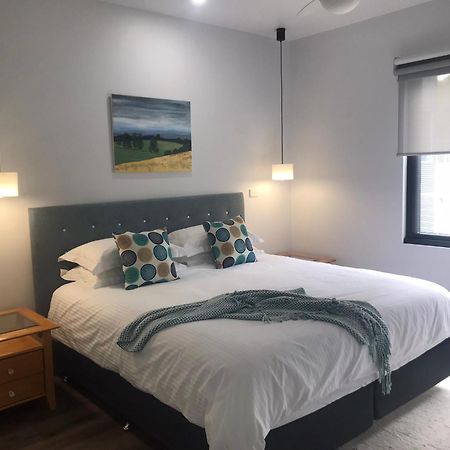 Gillys Guesthouse Metung Eksteriør billede